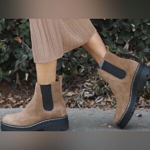 Marc Fisher Ltd PIRRO CHELSEA Light Natural Suede